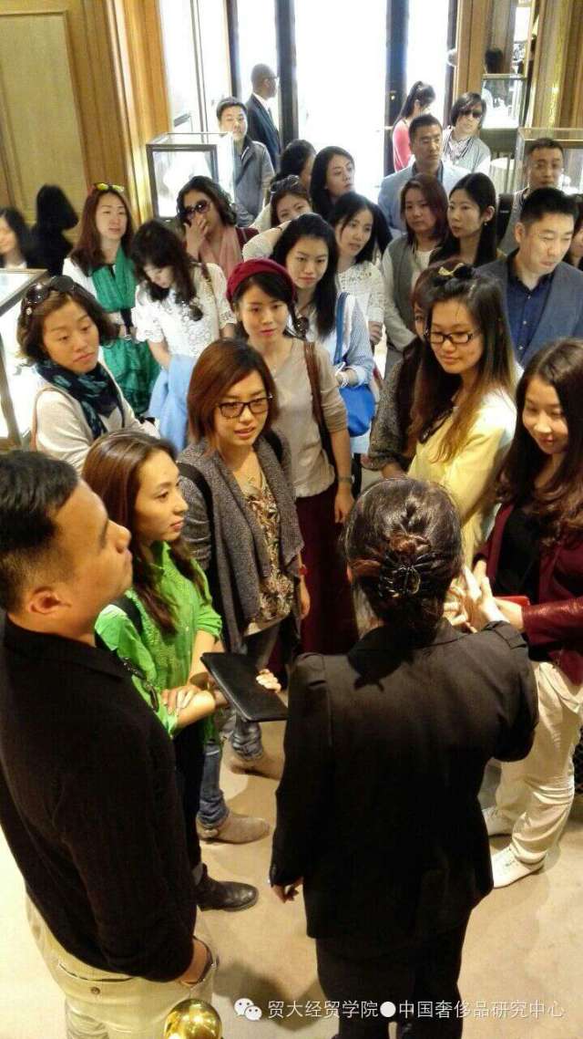 【访学】凡登广场堡狮龙百年老店的闭门冷餐会