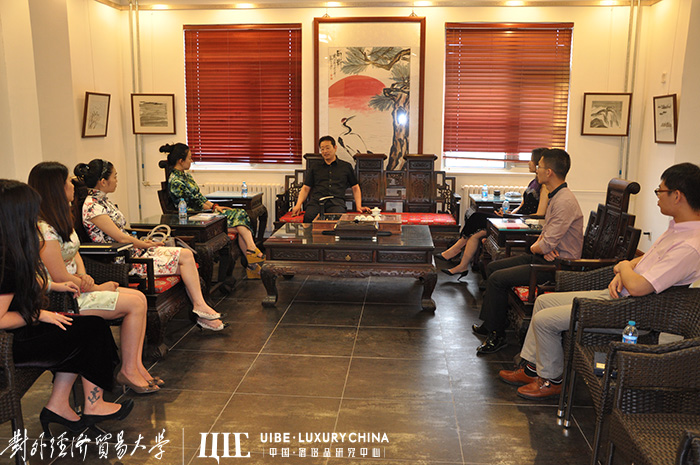 【学生活动】奢侈品研究中心《品韵——李海峰艺术馆》文化沙龙圆满成功