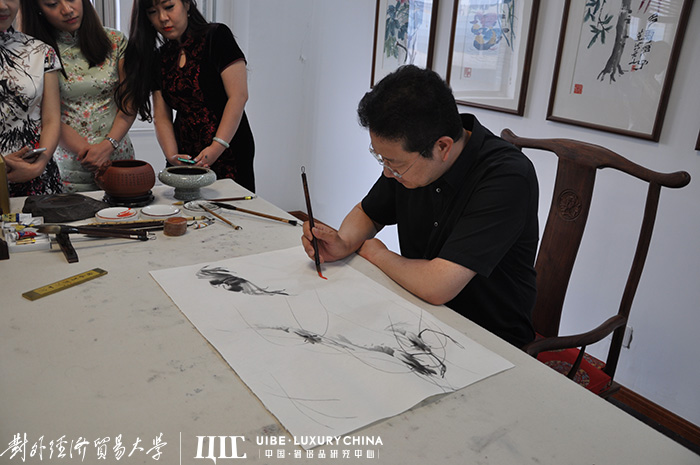【学生活动】奢侈品研究中心《品韵——李海峰艺术馆》文化沙龙圆满成功