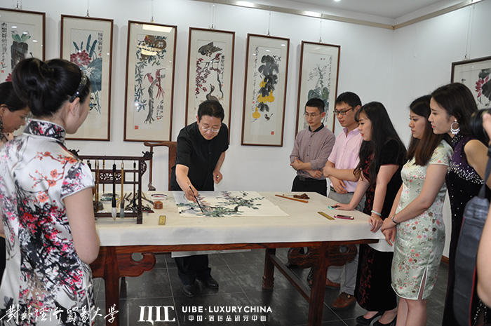 【学生活动】奢侈品研究中心《品韵——李海峰艺术馆》文化沙龙圆满成功