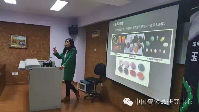 【珠宝鉴定-进阶】——玉石之翡翠入门级防骗技巧!可收藏 【珠宝鉴定-进阶】——玉石之翡翠入门级防骗技巧!可收藏