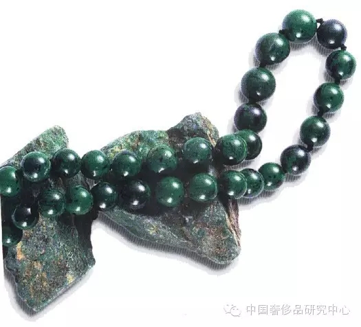 【珠宝鉴定-进阶】——玉石之翡翠入门级防骗技巧!可收藏 【珠宝鉴定-进阶】——玉石之翡翠入门级防骗技巧!可收藏